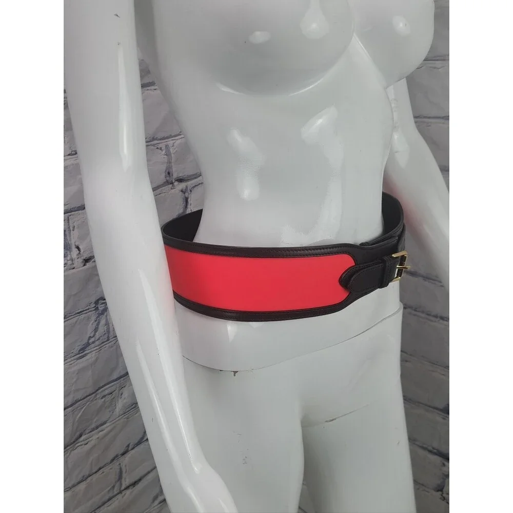 Emilio Pucci Women's Vintage Y2K 90s Genuine Leather Belt Italy Medium 28-31